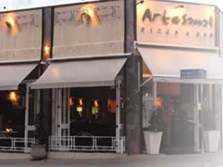 Artesanal Pizza Bar